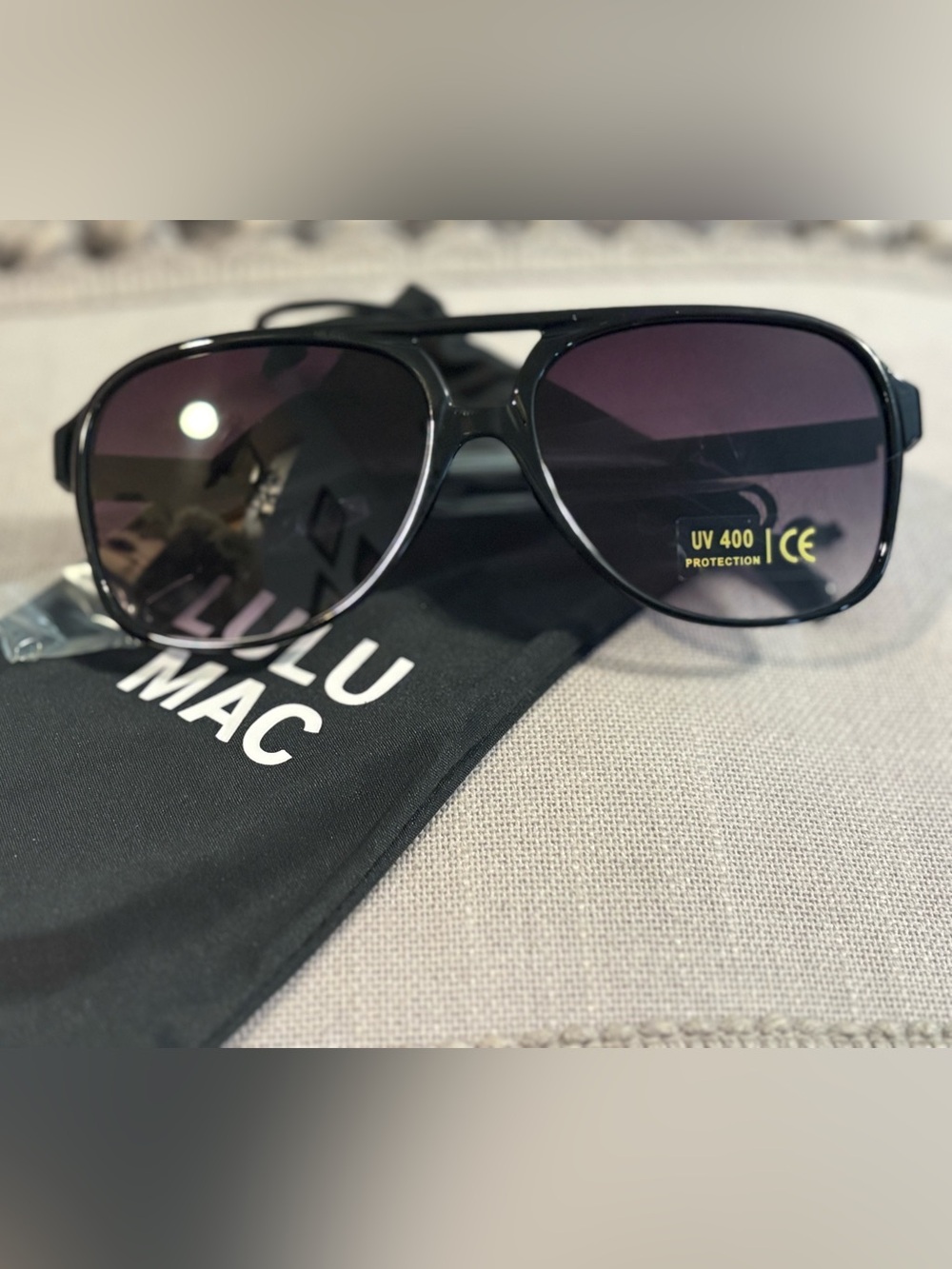 Lulu Mac Women's Black Aviator Sunglasses - UV400 Protection